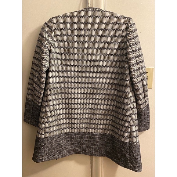 Patterned Open Front Pocket Detail Coat - Picture 2 of 3